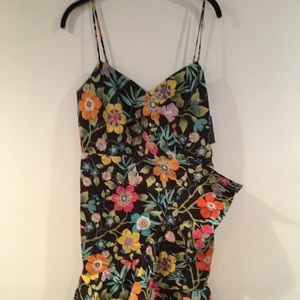 Ruffle dress in Liberty black floral. NWT Size 14
